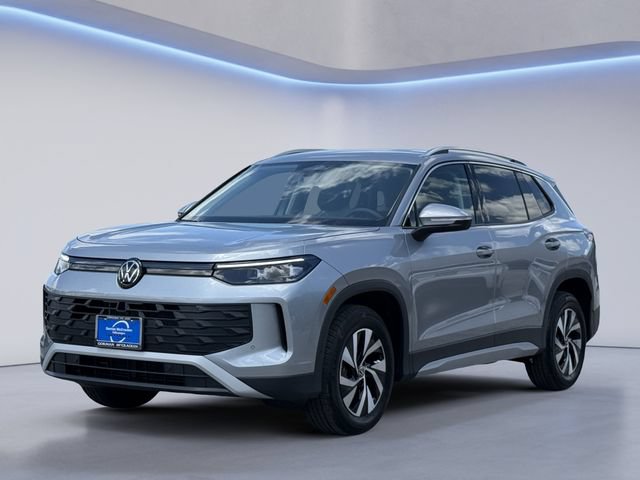 Certified 2025 Volkswagen Tiguan S FWD image 7