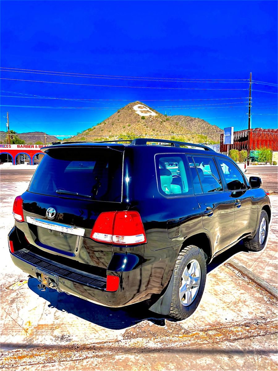 Used 2008 Toyota Land Cruiser image 6