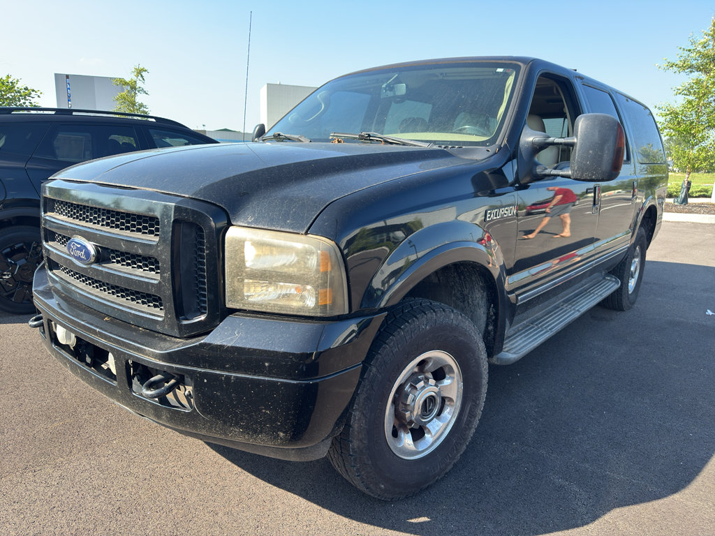 Used 2005 Ford Excursion Limited AWD/4WD image 3