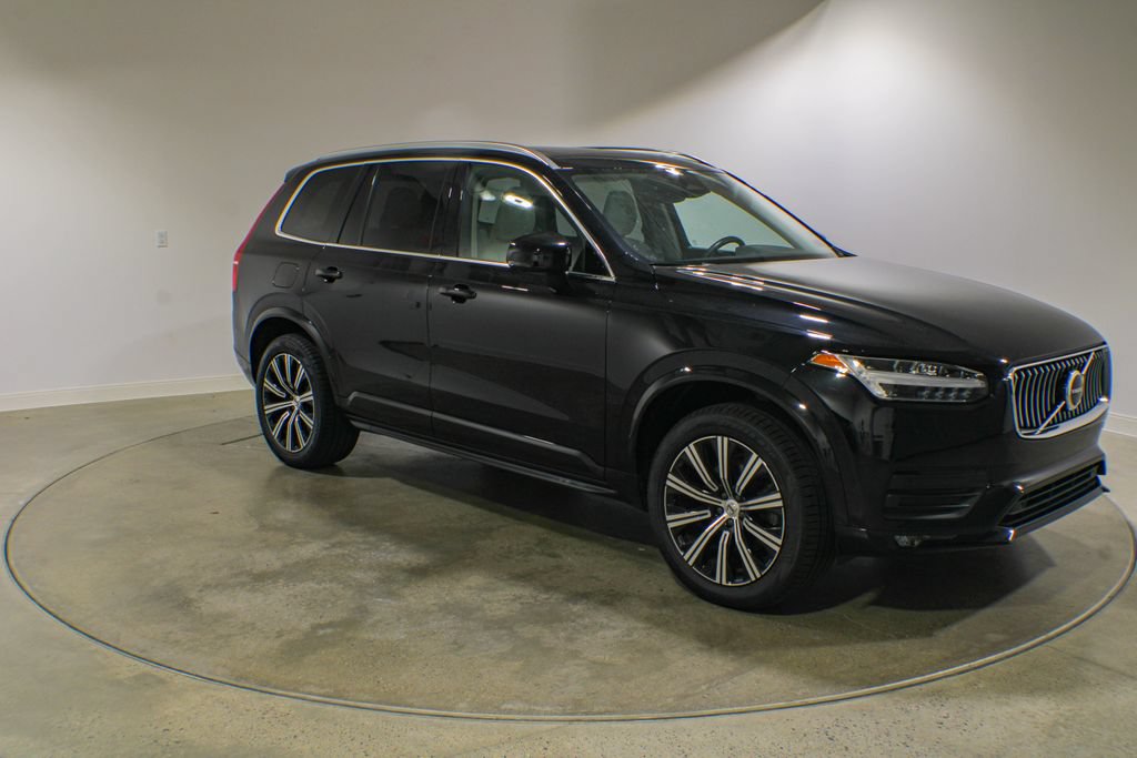 Used 2023 Volvo XC90 B5 Core w/ Climate Package AWD/4WD image 7