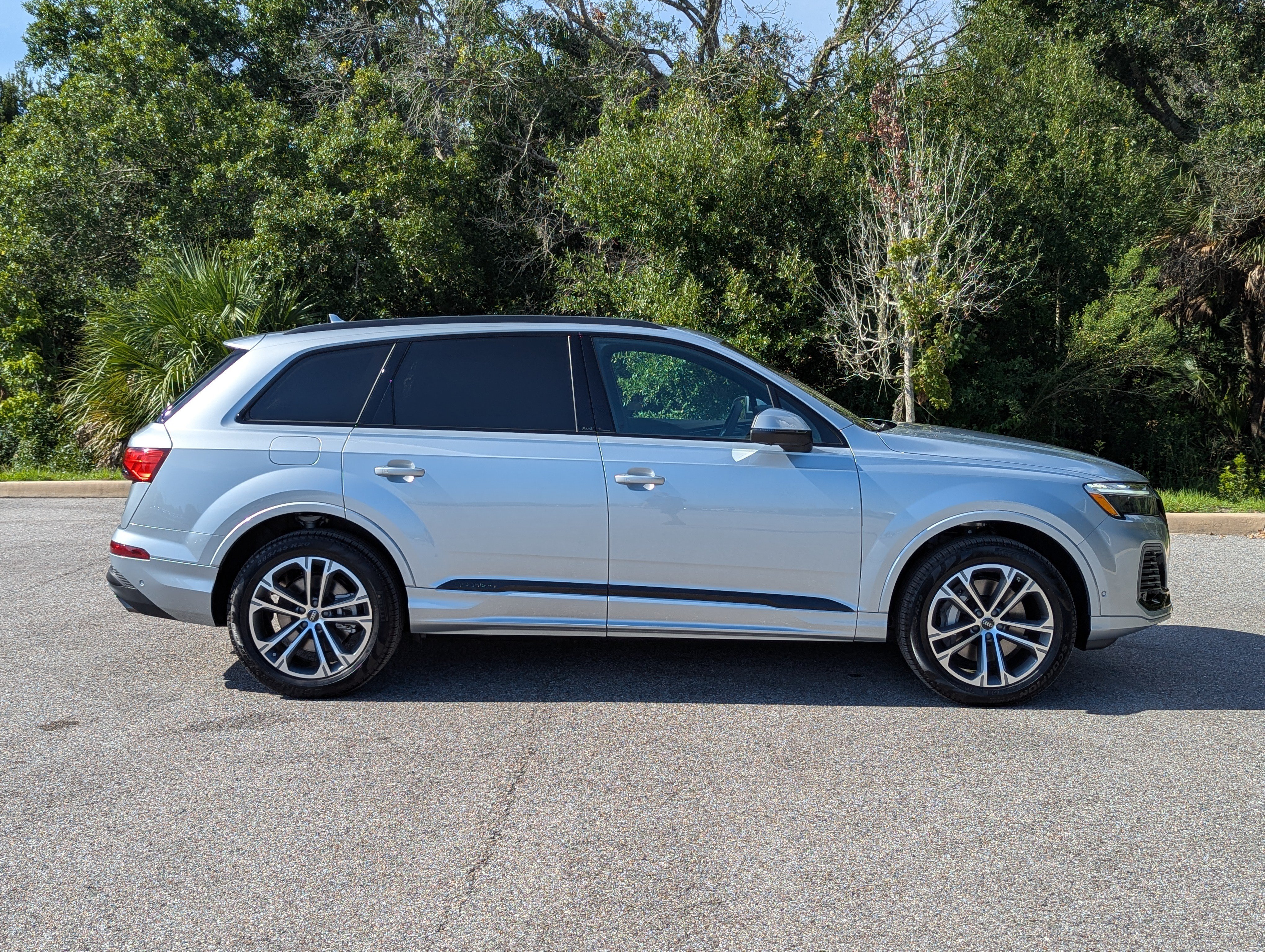 New 2026 Audi Q7 2.0T Premium Plus AWD/4WD image 8
