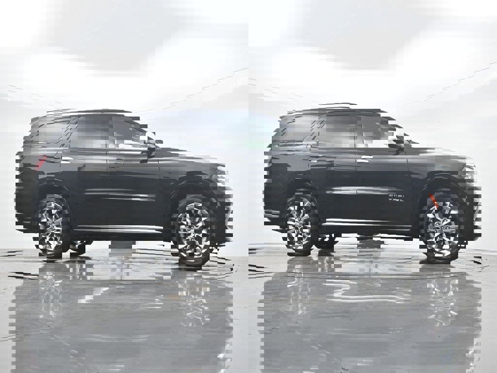 Used 2023 Dodge Durango Citadel image 28
