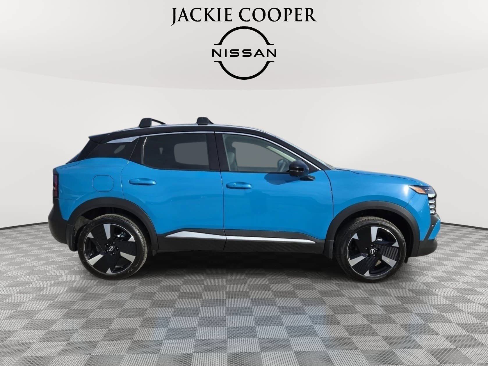 New 2026 Nissan Kicks SR w/ Cold Weather Package AWD/4WD image 6