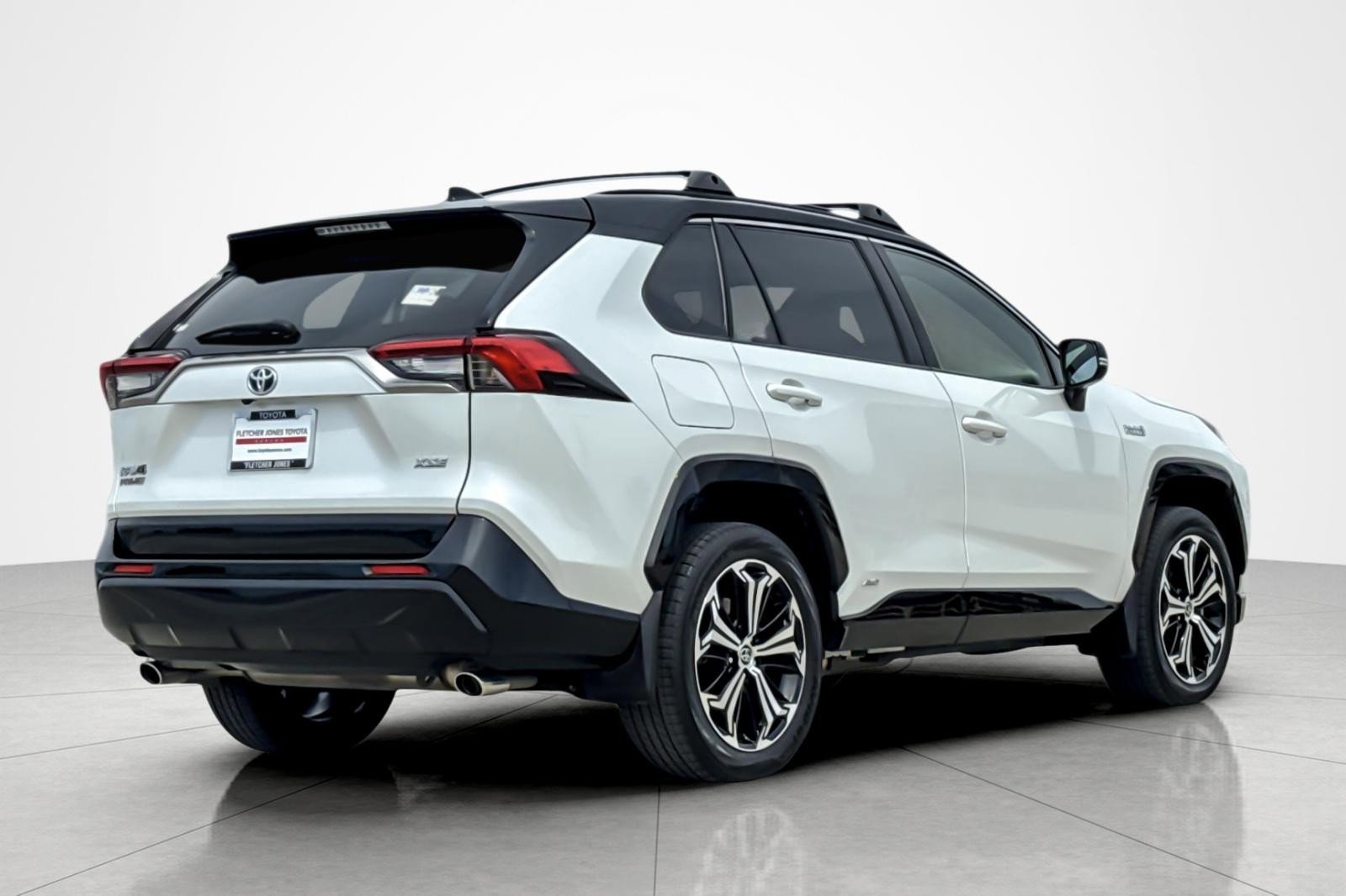 Used 2023 Toyota RAV4 XSE image 5