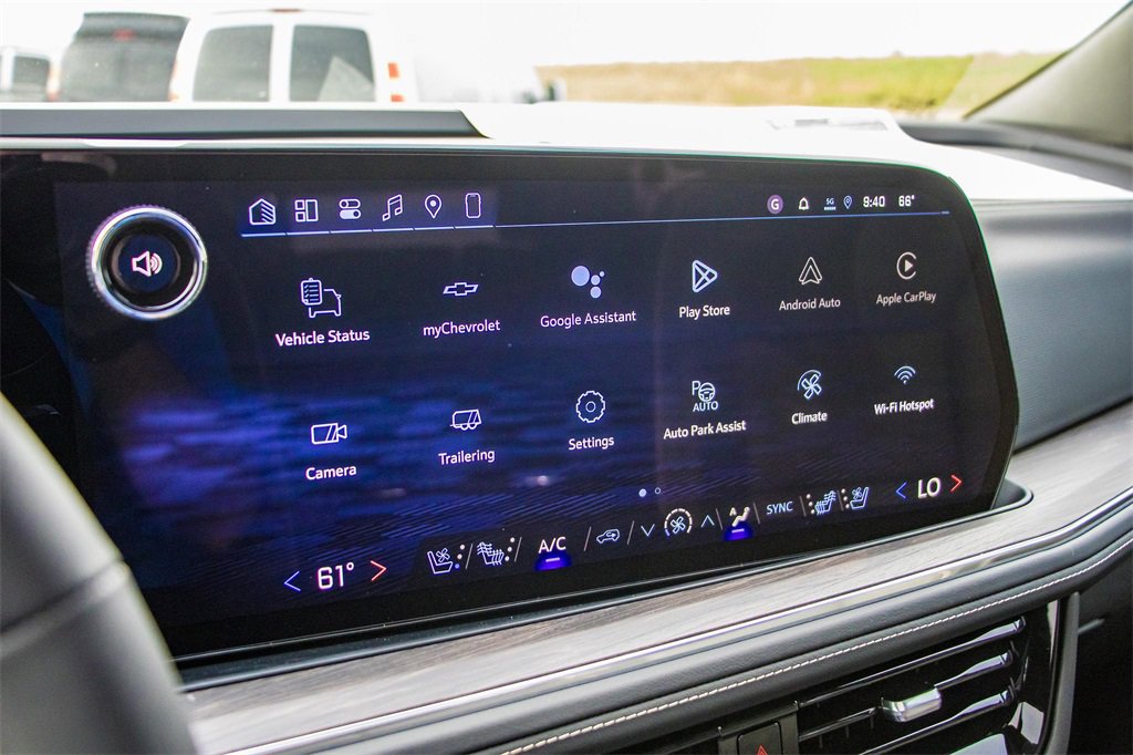 New 2026 Chevrolet Suburban Premier image 33
