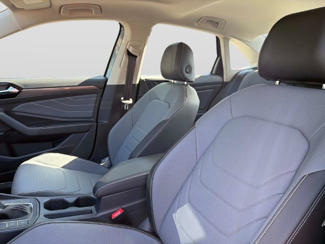 New 2027 Volkswagen Jetta SEL FWD image 19