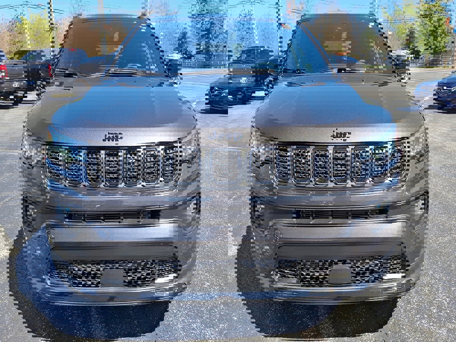 Used 2024 Jeep Compass Latitude w/ Convenience Group image 2