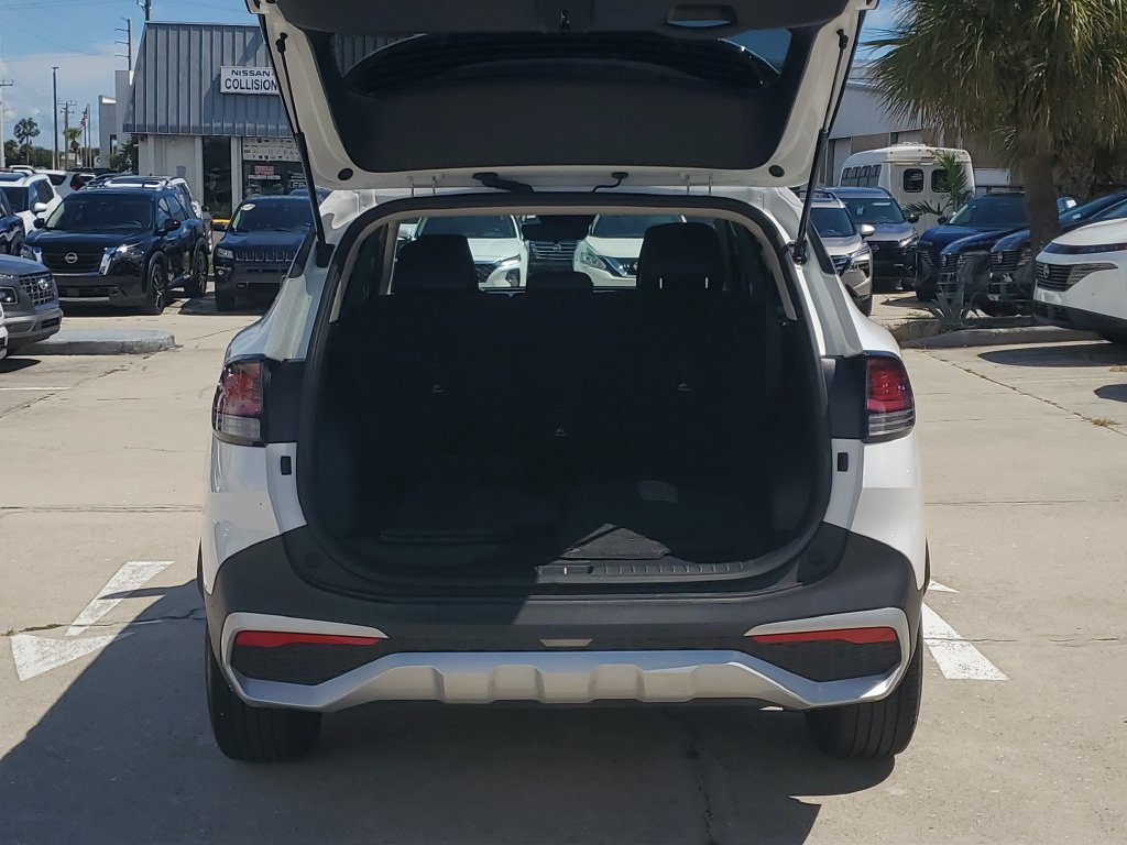 Used 2025 Kia Sportage EX FWD image 18