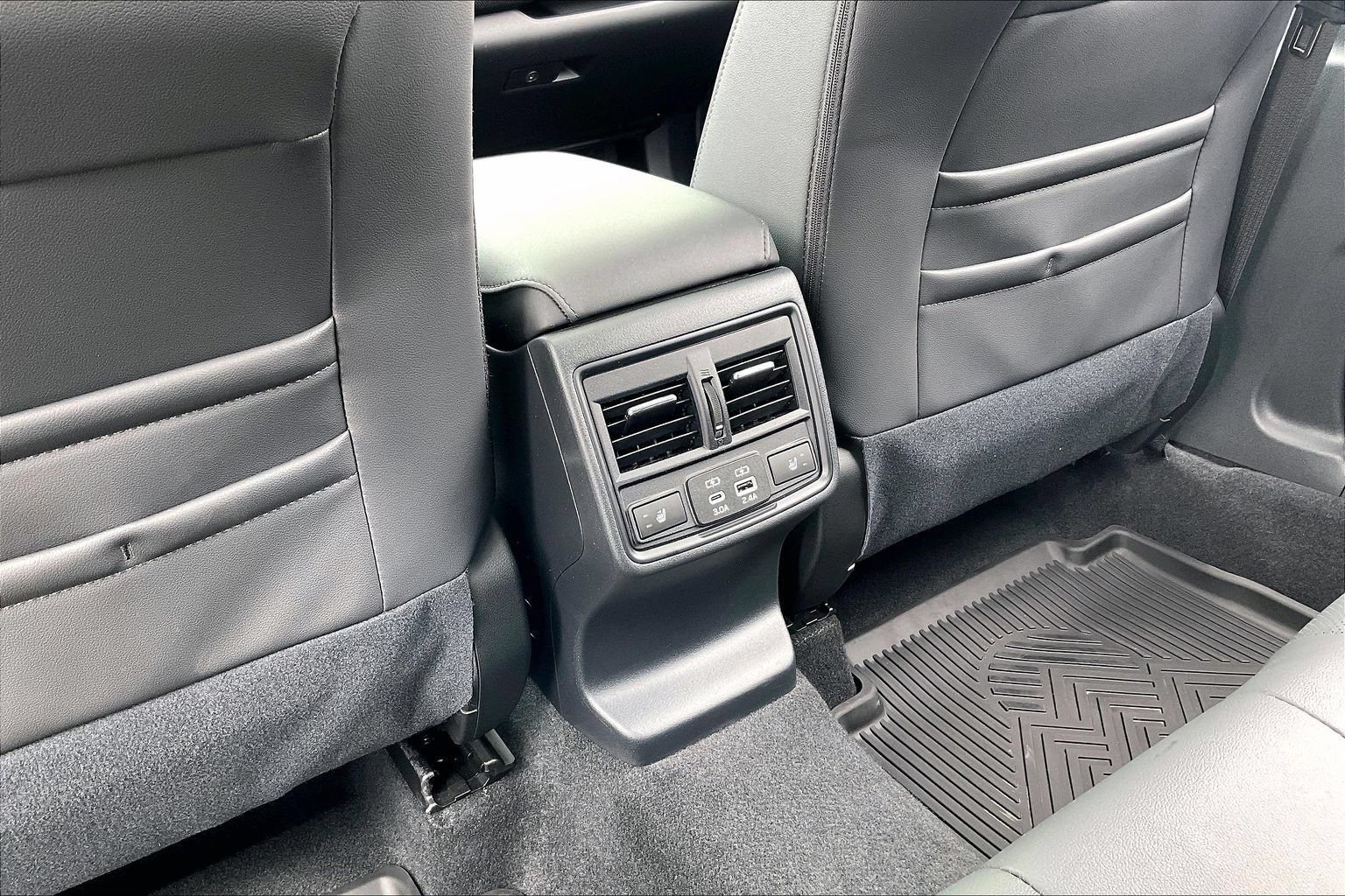 Certified 2026 Subaru Outback Limited AWD/4WD image 24