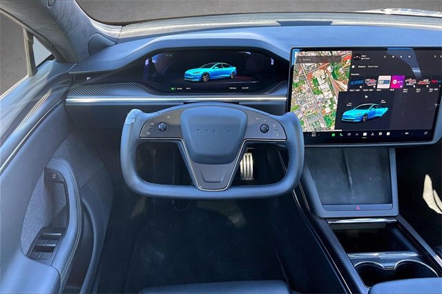 Used 2022 Tesla Model S Plaid image 3