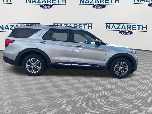Used 2021 Ford Explorer XLT w/ Equipment Group 202A AWD/4WD image 8
