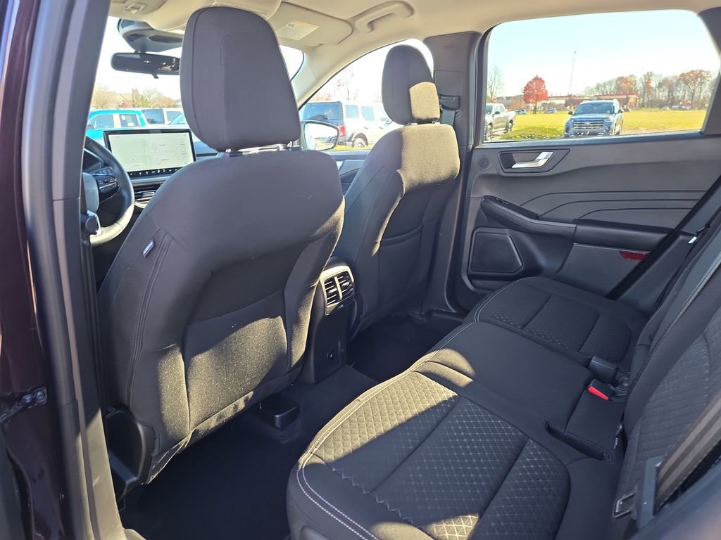 Used 2023 Ford Escape Active w/ Tech Pack #2 image 28