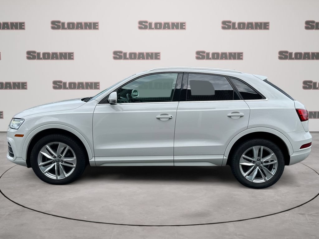 Used 2017 Audi Q3 2.0T Premium Plus w/ Premium Plus Package AWD/4WD image 2