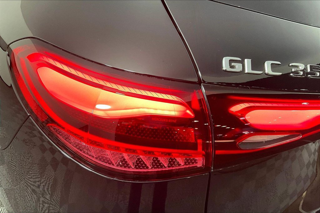 Certified 2025 Mercedes-Benz GLC 350e 4MATIC image 25