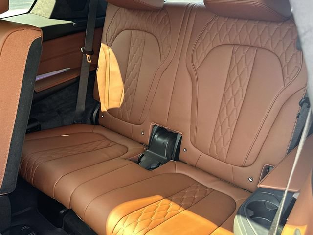 Certified 2025 BMW X7 M60i AWD/4WD image 20