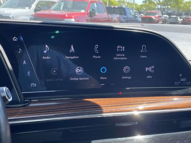 Used 2023 Cadillac Escalade Premium Luxury AWD/4WD image 19