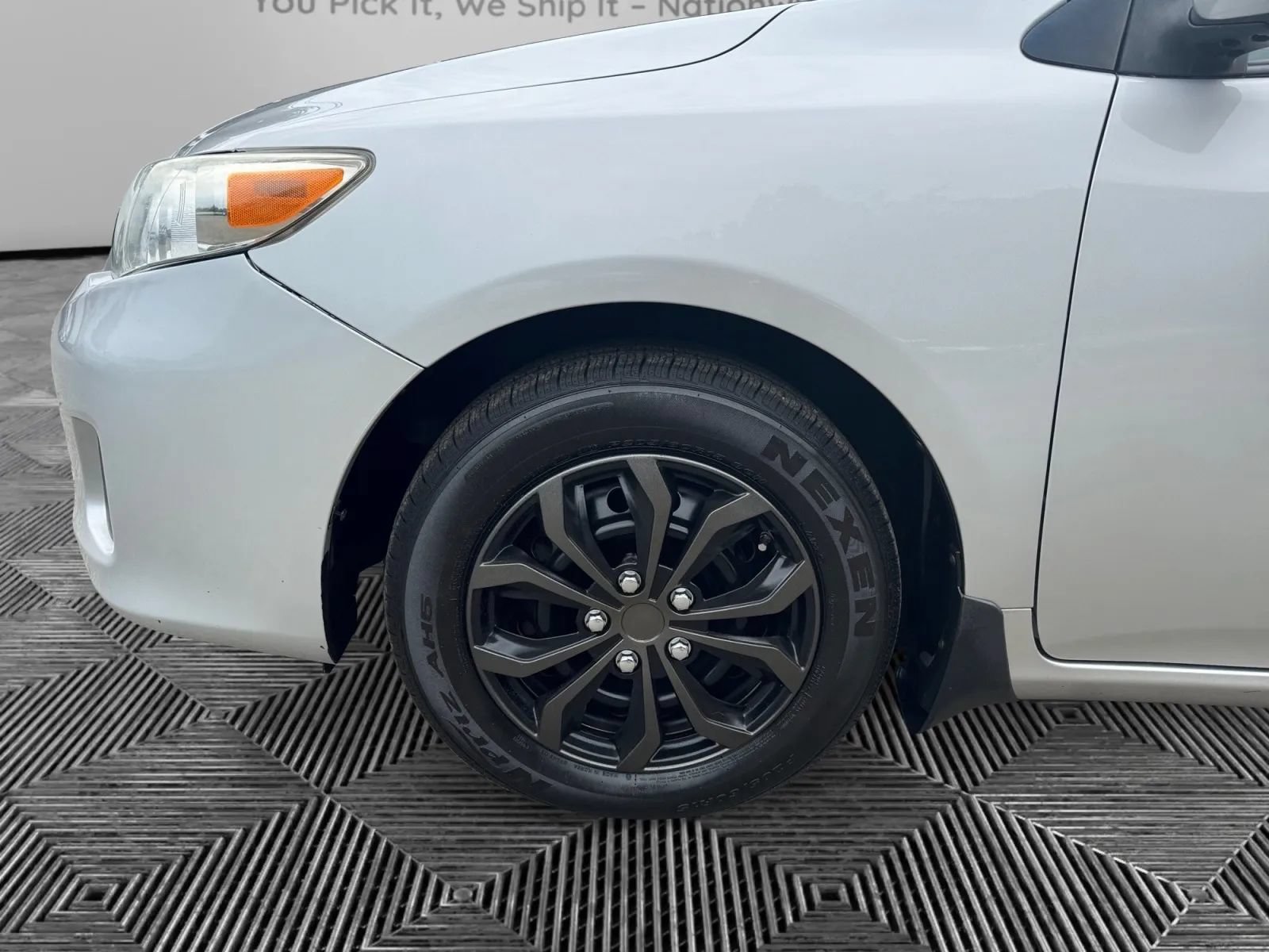 Used 2013 Toyota Corolla L FWD image 9