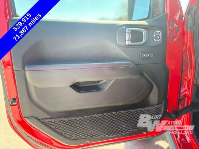 Used 2018 Jeep Wrangler Unlimited Rubicon w/ Dual Top Group AWD/4WD image 12