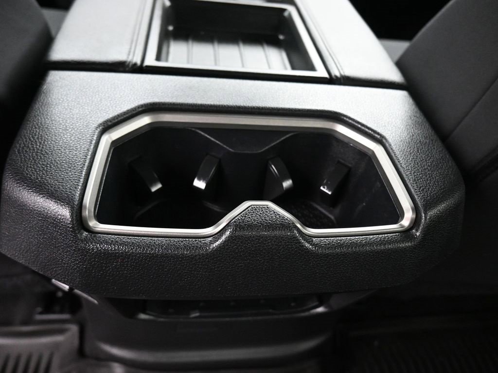 Used 2022 Toyota Tundra SR5 w/ SR5 Convenience Package image 43