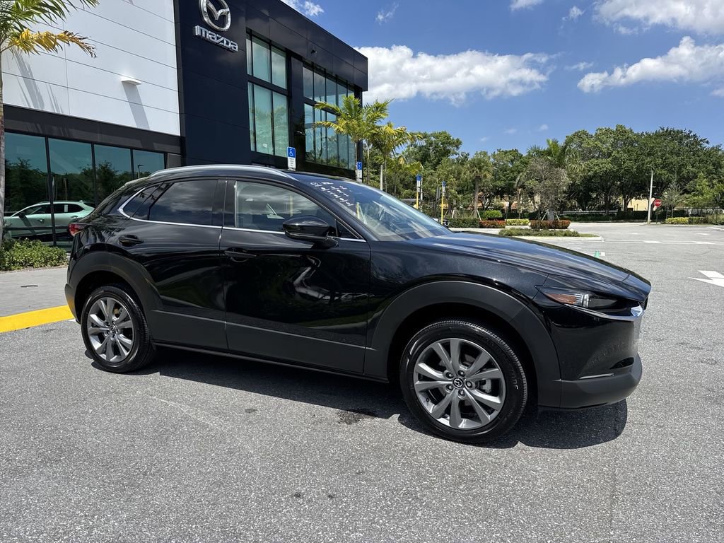 Used 2025 MAZDA CX-30 AWD 2.5 S w/ Premium Package image 6