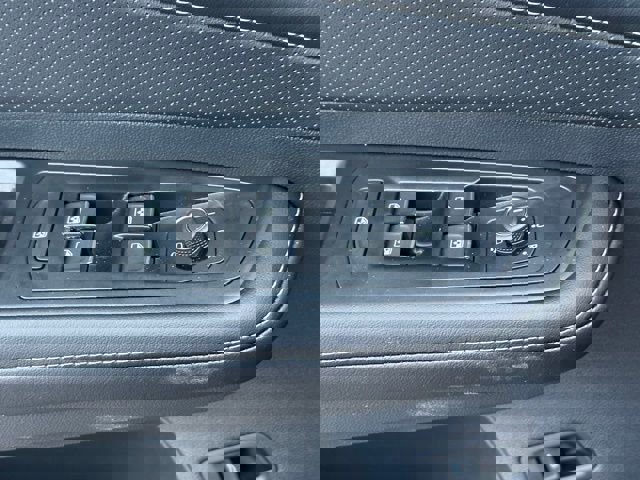 New 2026 Volkswagen Atlas Cross Sport SEL Premium R-Line image 23