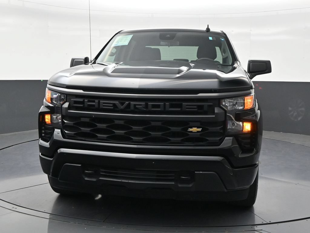 Used 2024 Chevrolet Silverado 1500 Custom RWD image 8