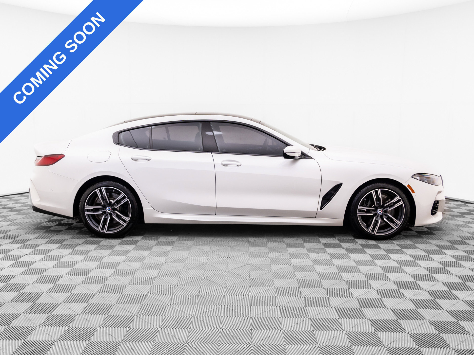 Used 2025 BMW 840i xDrive AWD/4WD image 6