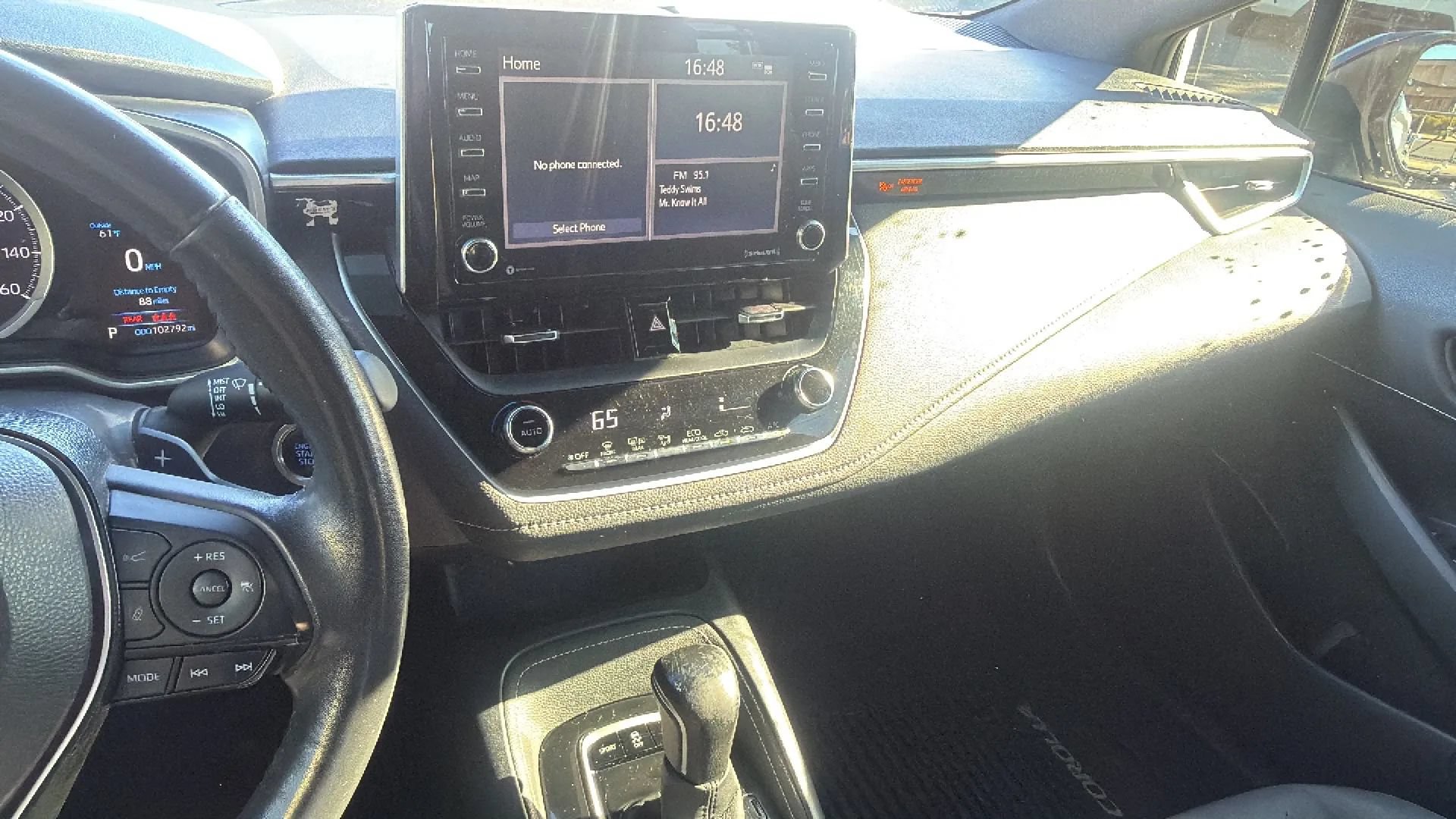 Used 2020 Toyota Corolla SE FWD image 13