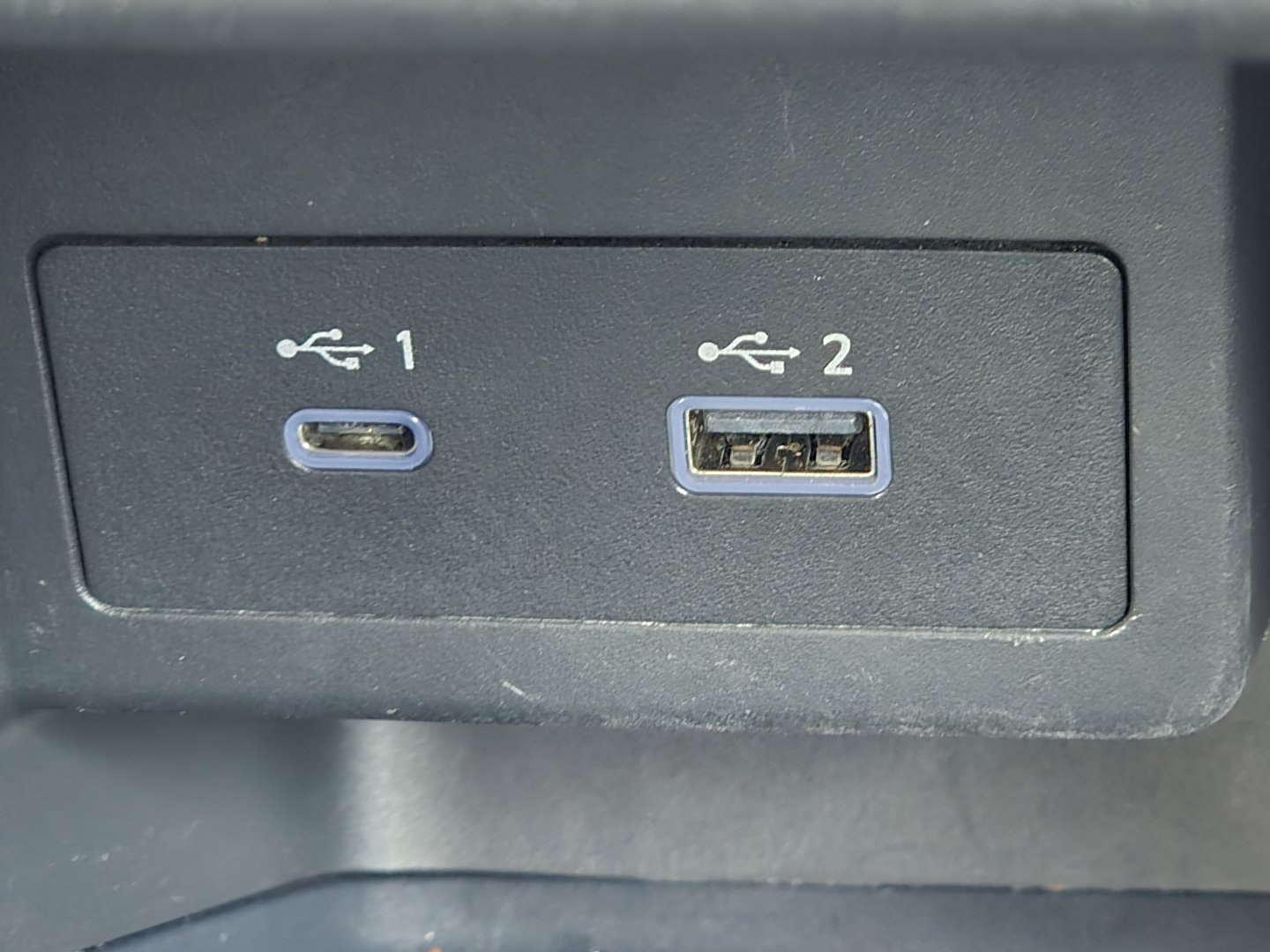 Used 2023 Nissan Kicks SV image 7