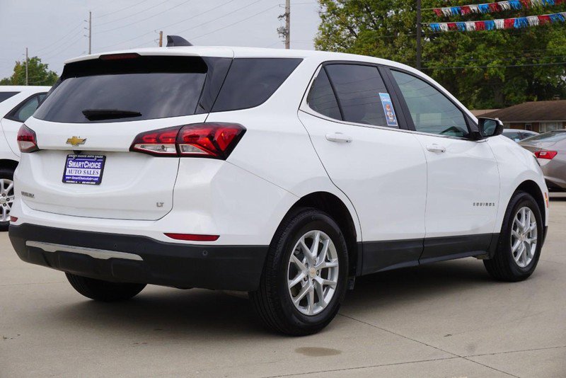 Used 2023 Chevrolet Equinox LT image 3