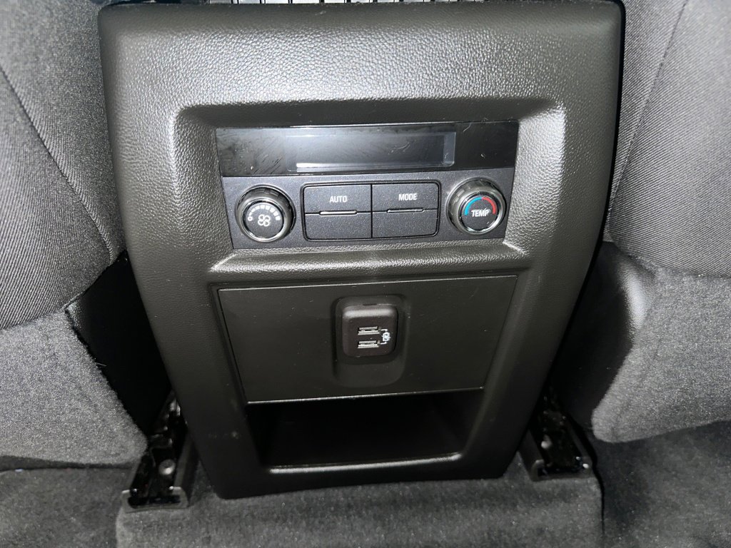 Certified 2023 Chevrolet Traverse LT image 21