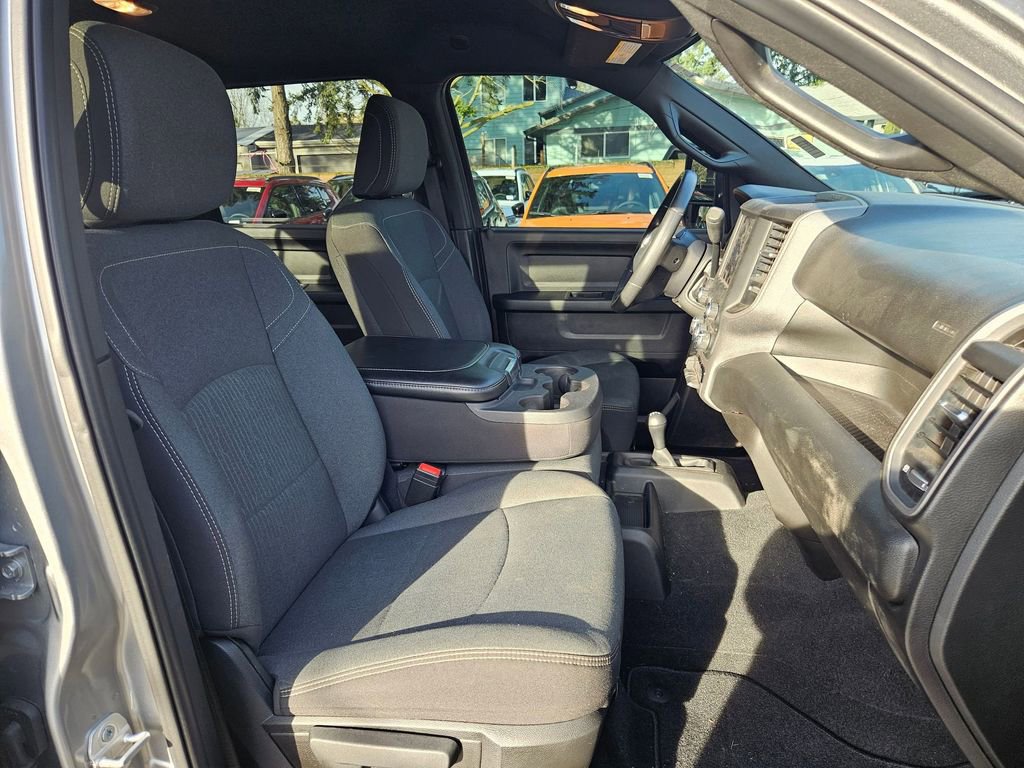 Certified 2024 RAM 3500 Tradesman w/ Chrome Appearance Group image 17