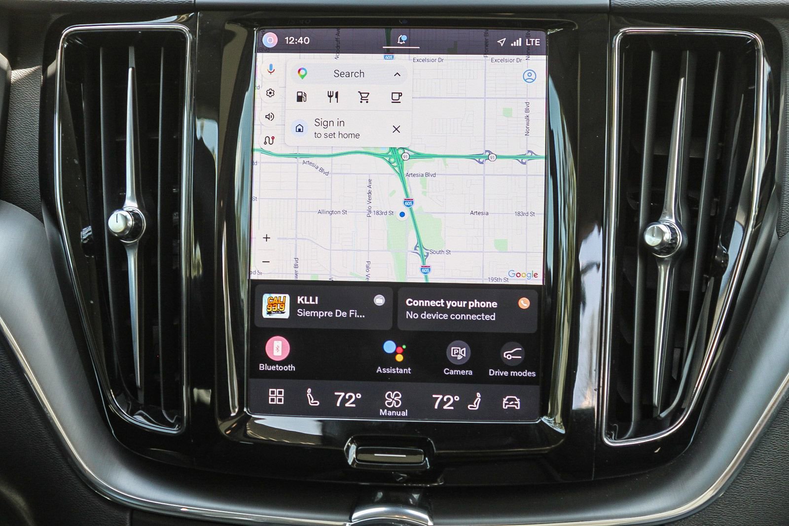 Used 2025 Volvo XC60 B5 Core AWD/4WD image 15