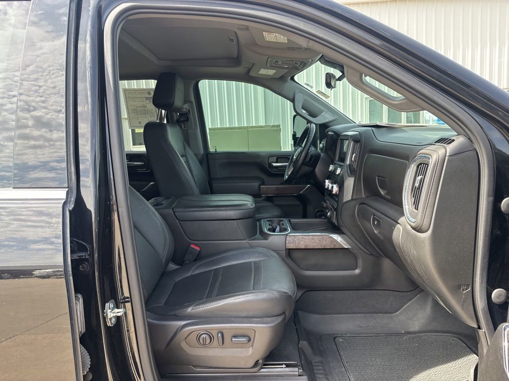 Used 2023 GMC Sierra 2500 Denali w/ Denali Black Diamond Edition image 30