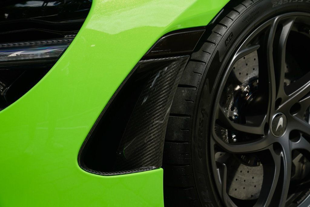 Used 2024 McLaren 750S Spider image 45