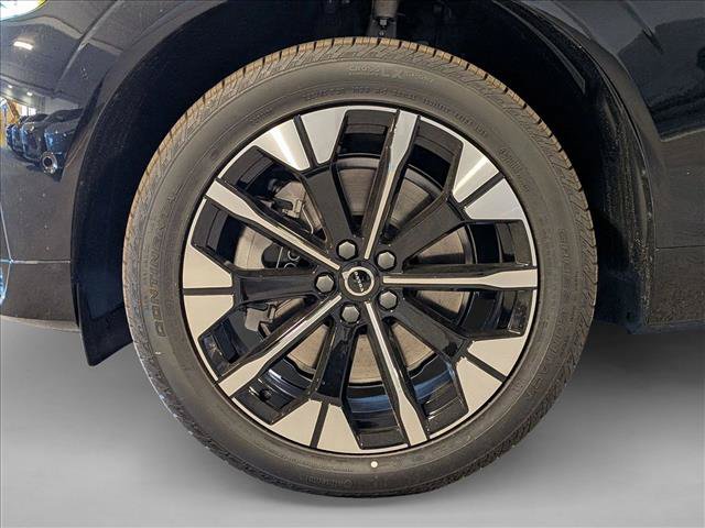 New 2026 Volvo XC60 T8 Plus w/ Climate Package PRO AWD/4WD image 10