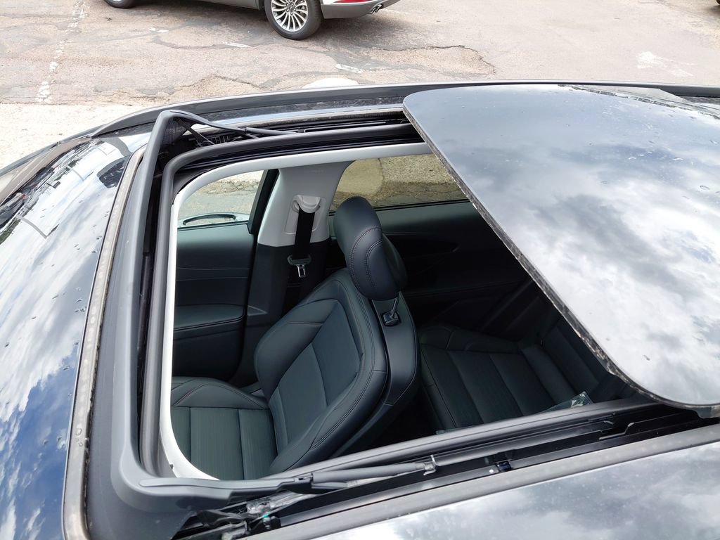 New 2026 Lincoln Nautilus Reserve w/ Jet Appearance Package AWD/4WD image 12