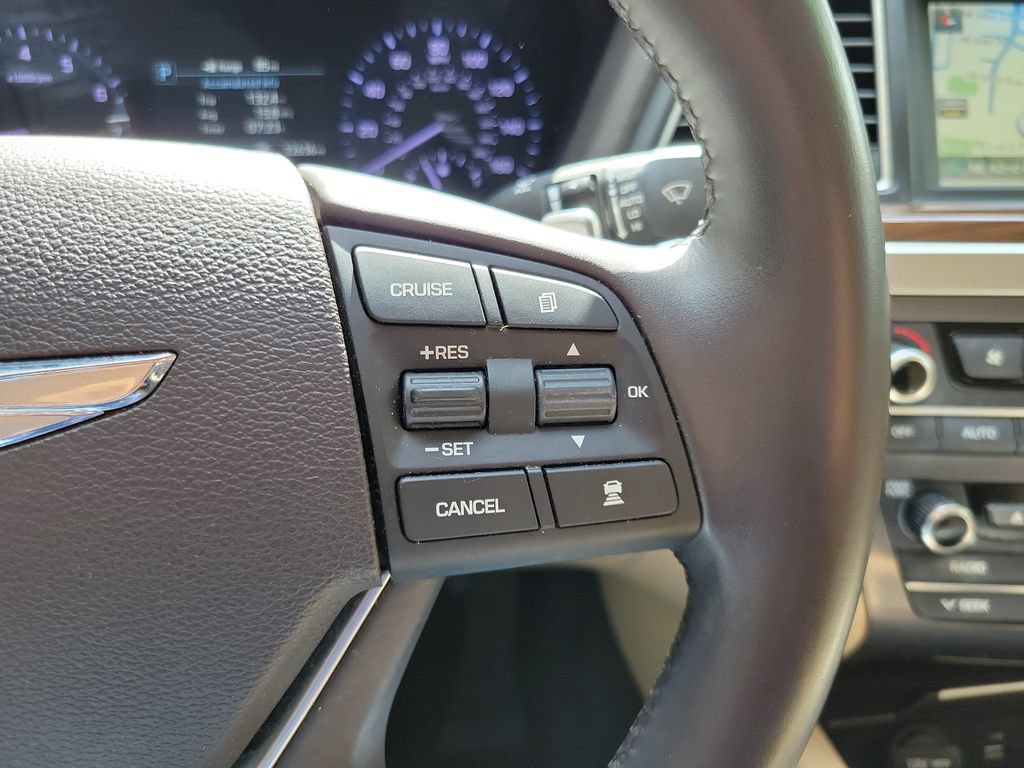 Used 2018 Genesis G80 3.8 RWD image 22