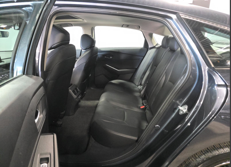 Used 2023 Honda Accord EX-L image 18