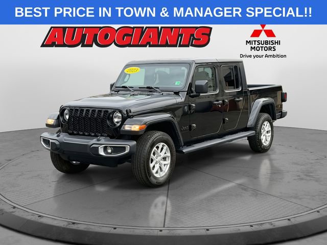 Used 2023 Jeep Gladiator Sport image 5