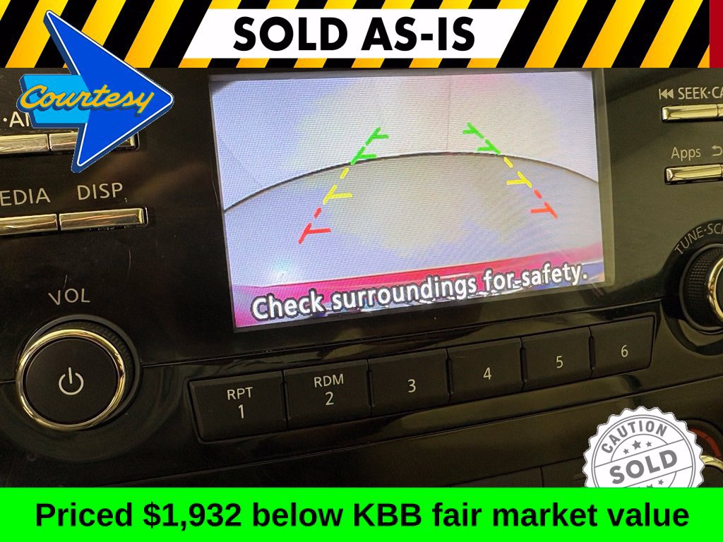 Used 2015 Nissan Rogue S FWD image 29