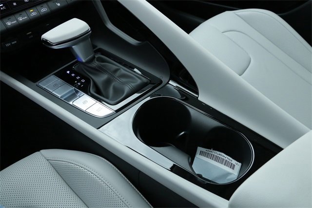 New 2026 Hyundai Elantra Limited image 16