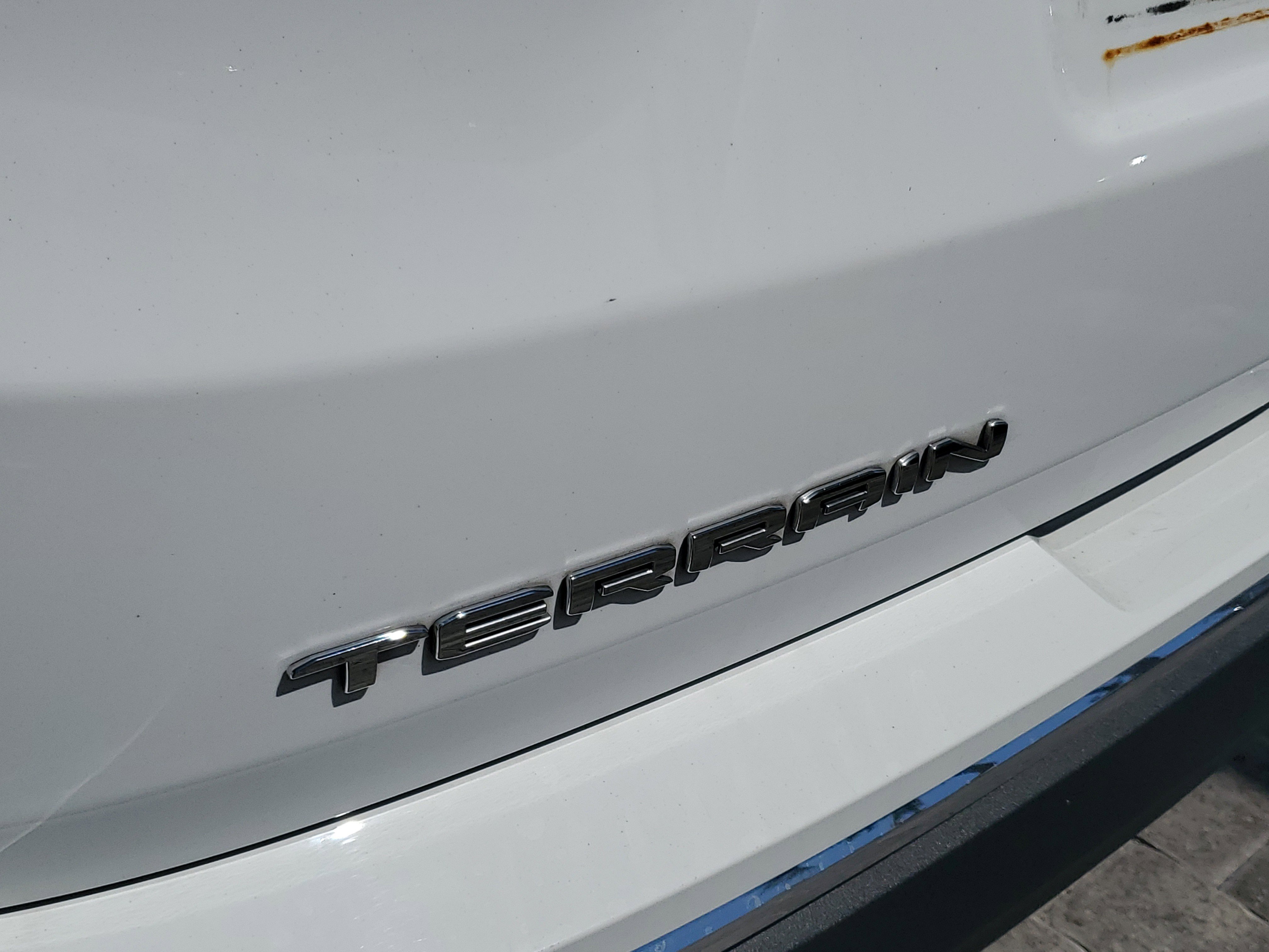 Certified 2024 GMC Terrain SLT w/ Infotainment Package II image 8