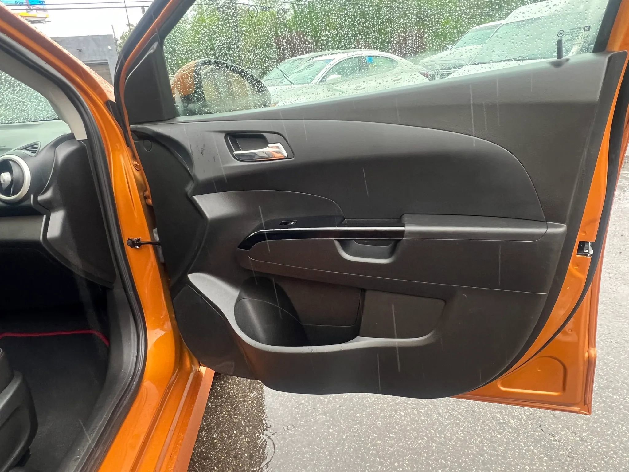 Used 2017 Chevrolet Sonic Premier FWD image 26