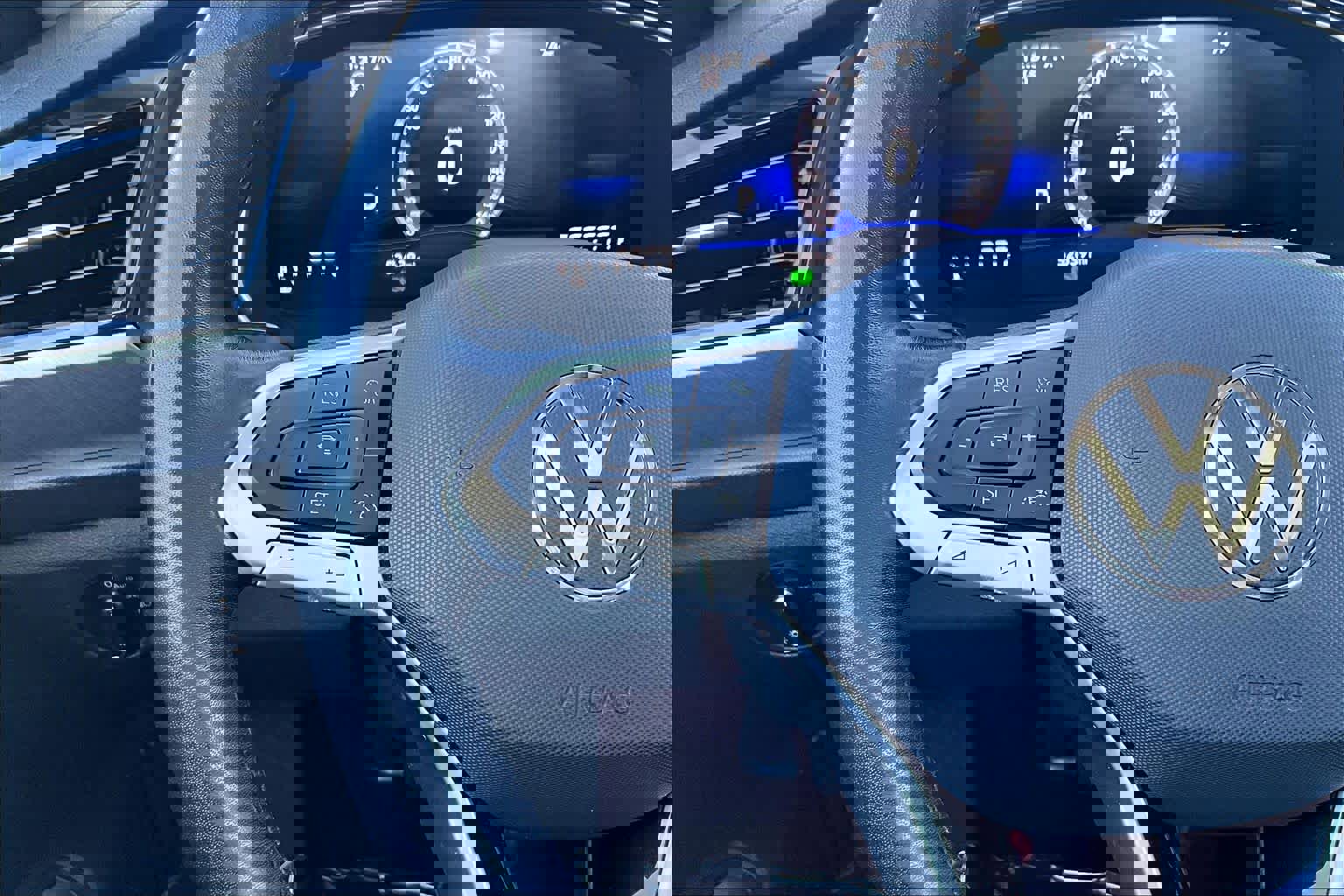 Used 2024 Volkswagen Jetta SE image 22