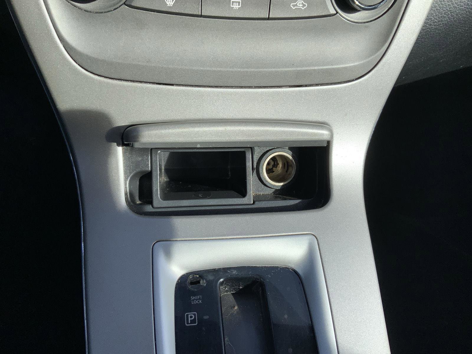 Used 2014 Nissan Sentra SV image 32