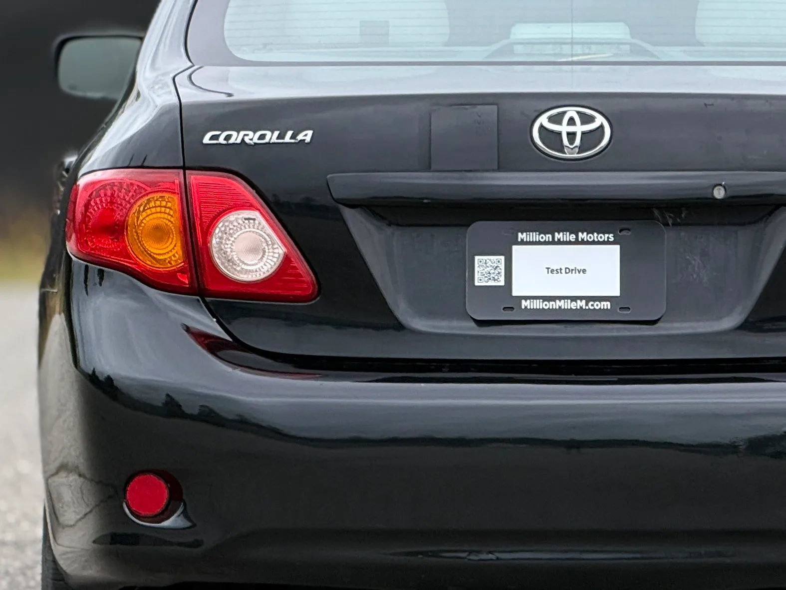 Used 2010 Toyota Corolla LE FWD image 13