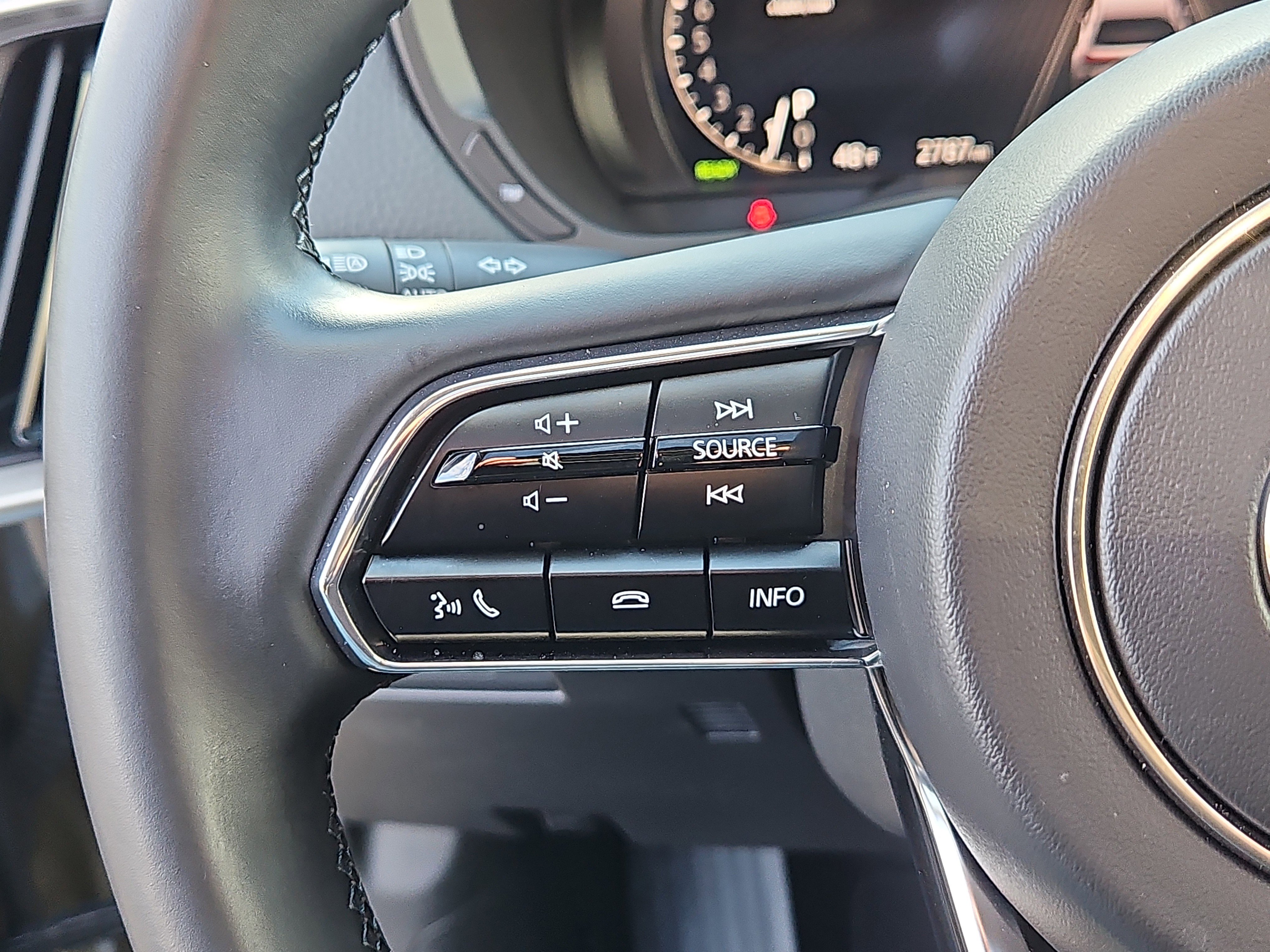 Certified 2025 MAZDA CX-70 3.3 Turbo w/ Premium Package image 19