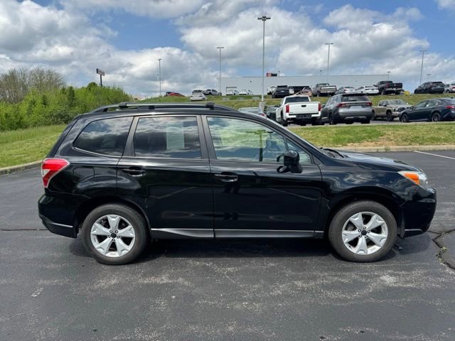 Used 2015 Subaru Forester 2.5i Premium w/ All-Weather Package image 2