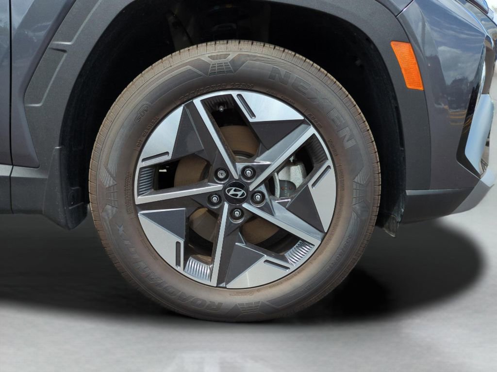 Certified 2025 Hyundai Tucson SEL AWD/4WD image 11